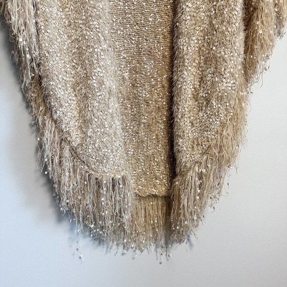 Muche & Muchette Opa Bouclé Fringe Cardigan Shawl Metallic Rose Gold One Size - Picture 7 of 14